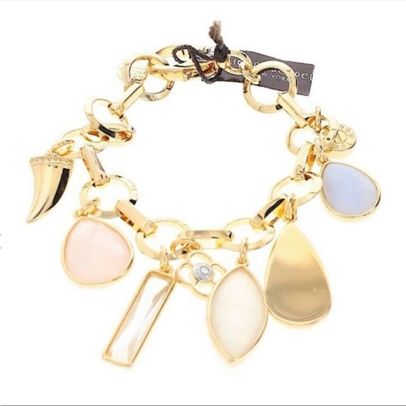 NWT HENRI BENDEL JEWELRY SET - Picture 8 of 9